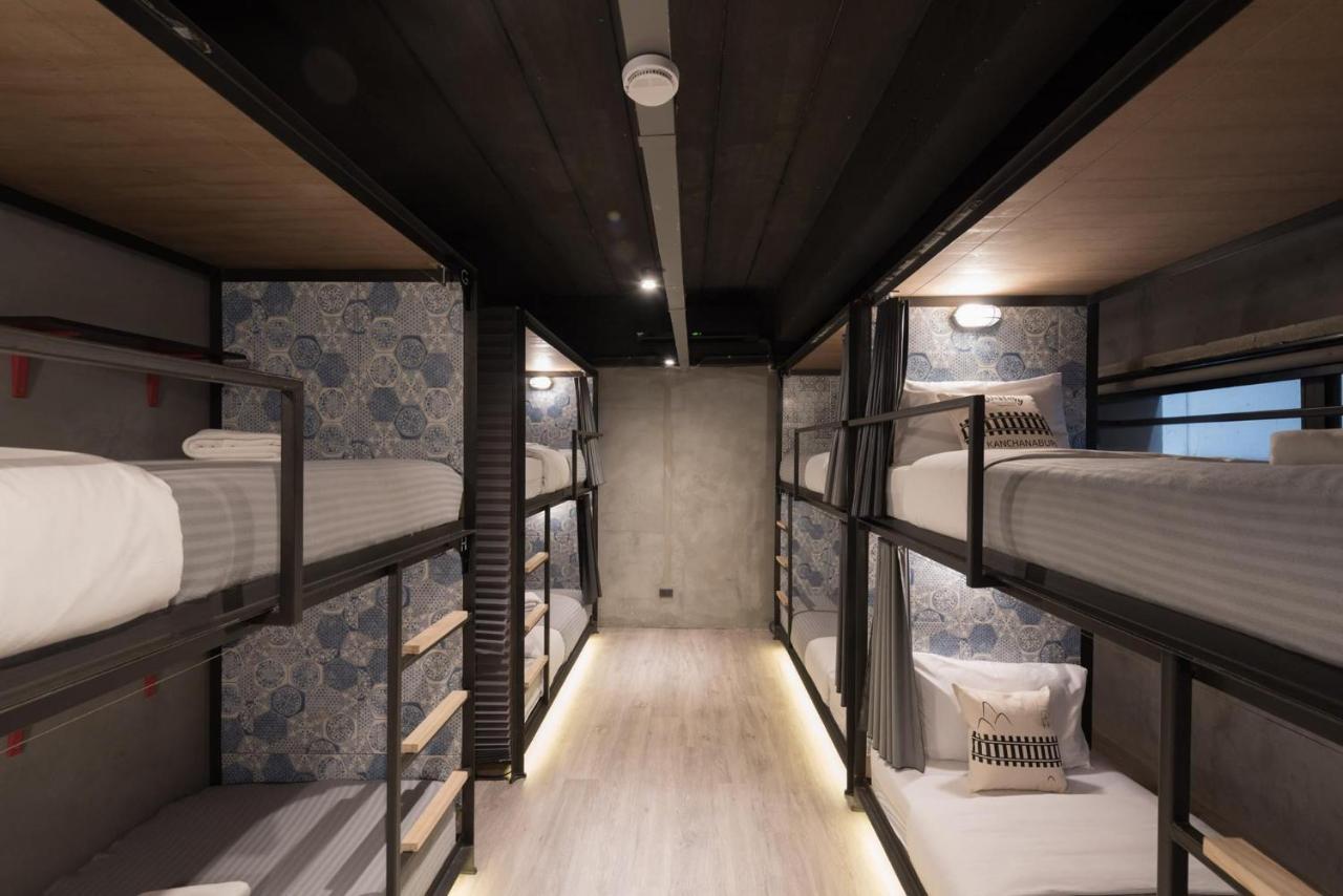 Westory Design Poshtel Otel Kanchanaburi Dış mekan fotoğraf