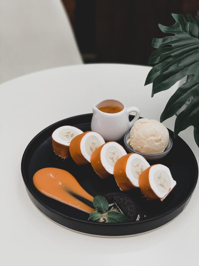 Westory Design Poshtel Otel Kanchanaburi Dış mekan fotoğraf