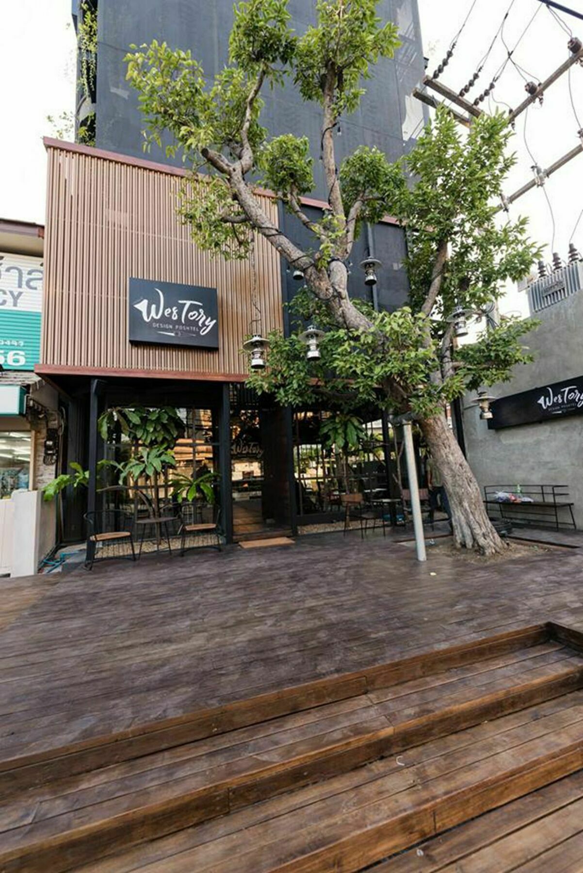 Westory Design Poshtel Otel Kanchanaburi Dış mekan fotoğraf