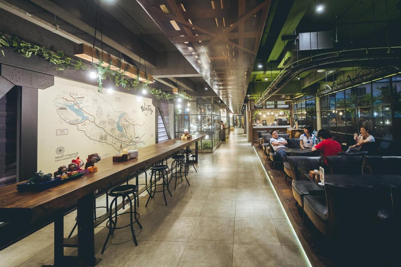 Westory Design Poshtel Otel Kanchanaburi Dış mekan fotoğraf